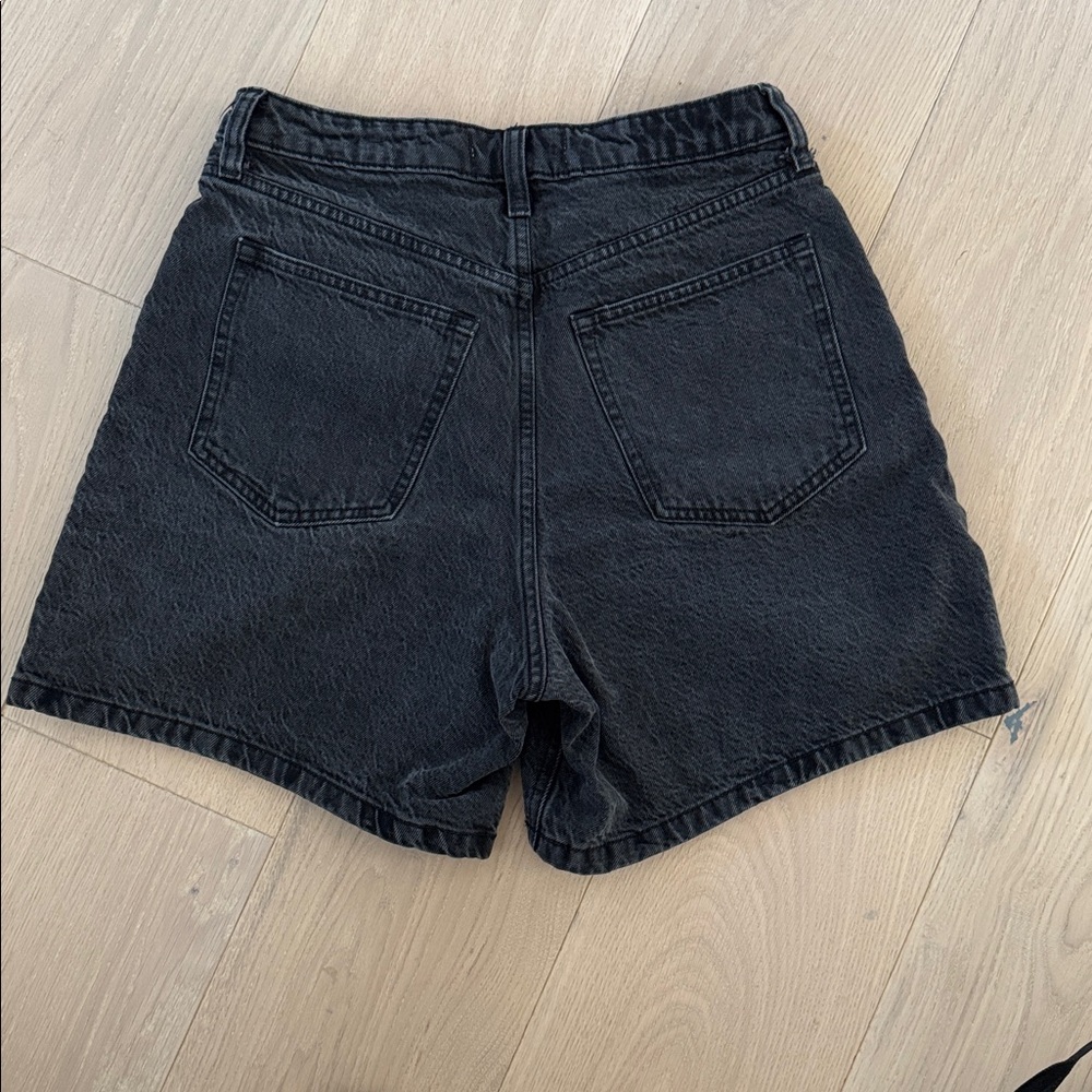 Abercrombie & Fitch High Rise Denim Shorts - Picture 2 of 6